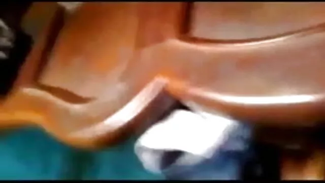 आंखों पर पट्टी-3 डी सनी लियोन सेक्सी सेक्सी मूवी विषयों के साथ एक 3 डी ऑडियो (बिनौरल) परीक्षण