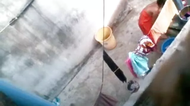 पूल में मज़ा है फुल सेक्स मूवी सनी लियोन