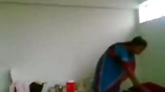 हॉट मॉडल उसे सनी लियोन की सेक्सी मूवी संभोग सुख हो जाता है