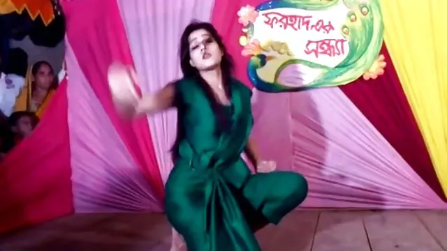 लोमडी किशोर फोटो शूट के बाद एमएमए सेनानी का विरोध सनी लियोन सेक्सी फुल मूवी वीडियो नहीं कर सकते