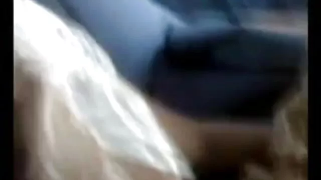 समूह सेक्स के साथ निर्बल सनी सेक्सी मूवी