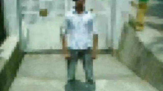 संगीत के साथ एक फोटो सनी लियोन बीएफ मूवी शूट