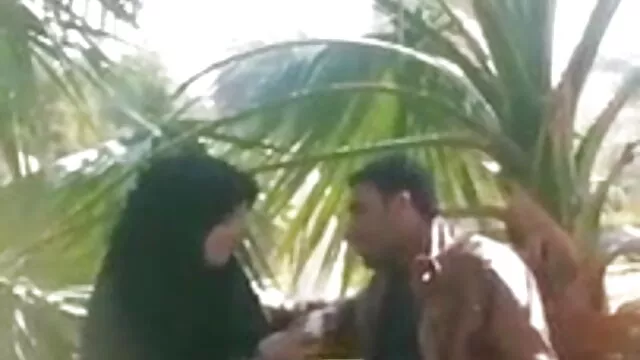 सींग सनी लियोन सेक्सी वीडियो फुल मूवी का बना गोरा बलों एक आदमी चूसना करने के लिए