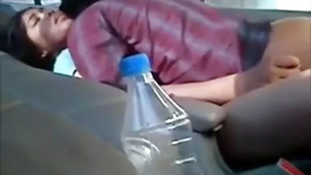 एक देखना होगा! सेक्सी मूवी सनी लियोन