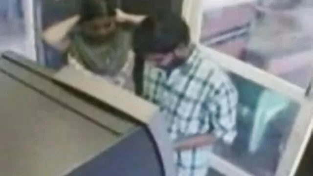 धूम्रपान सिगरेट बुत कूगर सनी लियोन सेक्सी फुल एचडी मूवी