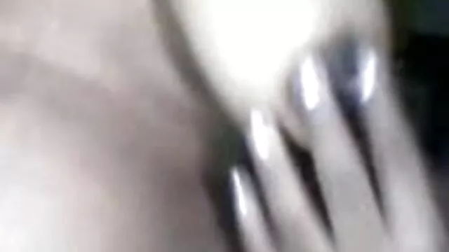 वह उसे झबरा लियोन की सेक्सी मूवी पुराने छेद बढ़ा