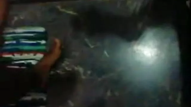 बिस्तर में बंधे स्टड गुदगुदी द्वारा सनी लियोन सेक्सी मूवी एचडी अपने प्रेमी के साथ एक टूथब्रश