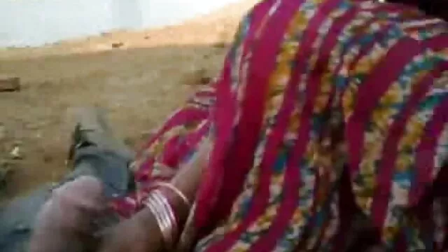 लड़की, अंदरुनी कपड़े, सनी लियोन की सेक्सी फुल मूवी कपड़े उतारना