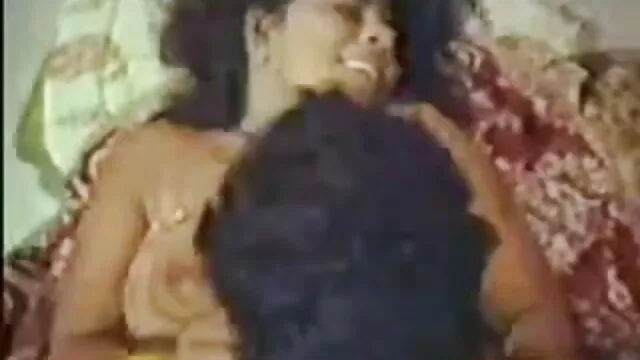 वह सनी लियोन सेक्सी मूवी सनी लियोन नाराज है और बेकार है और आप