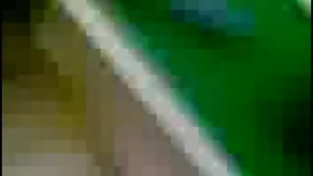 स्वादिष्ट पैर के साथ आराध्य समलैंगिक आदमी अपने लियोन की सेक्सी मूवी मन से बाहर गुदगुदी