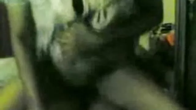 भव्य लियोन सेक्सी मूवी गोरा पेशाब