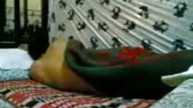 पहली टाइमर carmella किशोरों की बिल्ली सनी लियोन की सेक्सी हिंदी मूवी fucks