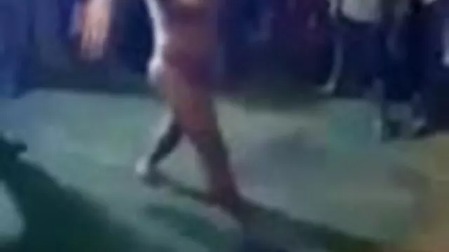 - तेल से सनी लियोन की सेक्सी मूवी सना हुआ बालों वाली बिल्ली