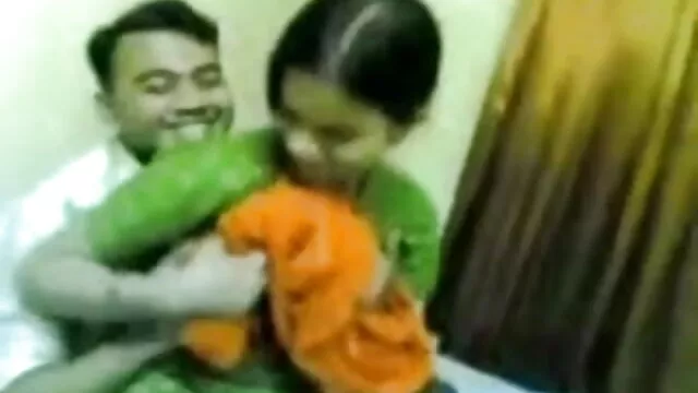 एक लियोन की सेक्सी मूवी गर्म रेड इंडियन
