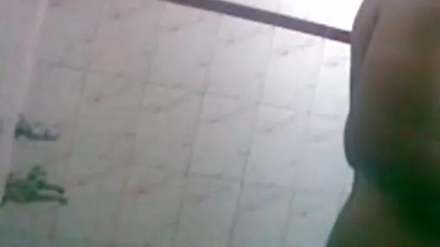 सुनहरे बालों सनी लियोन सेक्सी वीडियो फुल मूवी वाली गंदा वार्ता स्तन सह उलटी गिनती के साथ खेल रहा है, जबकि