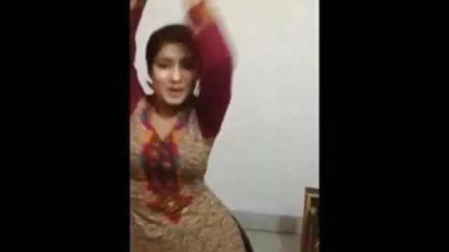 थाईलैंड सनी लियोन एक्स एक्स एक्स हॉट मूवी सनकी टक्कर लगी है