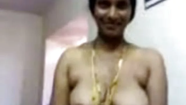 ग्रानमा बेकार सनी लियोन सेक्सी फुल एचडी मूवी है और दो लंड