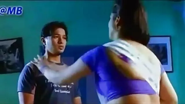 एक बड़ी औरत का मतलब सनी लियोन सेक्सी एचडी मूवी है मज़ा भाग 17