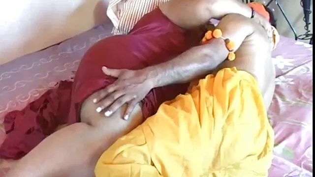 स्वादिष्ट भाड़ में सनी लियोन एक्स एक्स एक्स हॉट मूवी जाओ और चेहरे के लिए मोटी योग कदम बहन